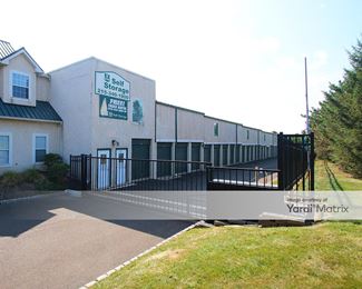 Photo 2 of 611 ByPass Self Storage - 961 North Easton Road, Doylestown, PA