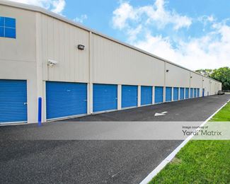 Photo 2 of Devon Self Storage - 7490 South Crescent Blvd, Pennsauken, NJ
