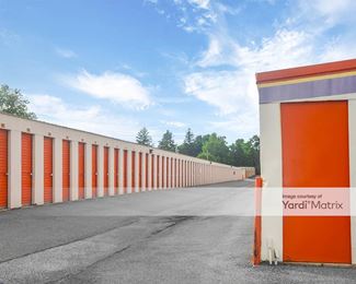 Photo 3 of Public Storage - 3801 Dupont Pkwy, New Castle, DE