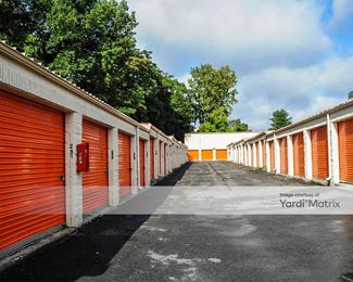 Photo 2 of Public Storage - 7 South Pascack Road, Spring Valley, NY
