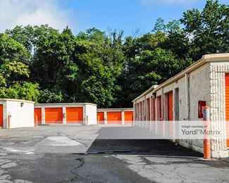 Photo 5 of Public Storage - 7 South Pascack Road, Spring Valley, NY