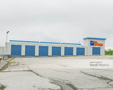 Storage Units for Rent available at 360 NY-221 East, Middletown, NY 10940
