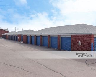 Photo 5 of SecurCare Self Storage - 6982 Alameda Avenue, El Paso, TX