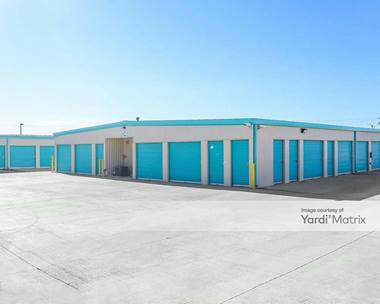 Storage Units for Rent available at 10201 Dyer Street, El Paso, TX 79924