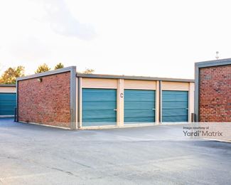 Photo 3 of Guardian West Self Storage - 2701 Lyons Road, Miamisburg, OH
