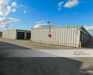 Photo 4 of Storage King USA - 430 East Interstate 10, Seguin, TX
