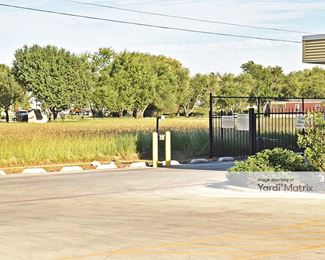 Photo 5 of New Braunfels Storage - 2090 North IH 35, New Braunfels, TX