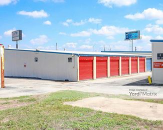 Photo 2 of Otter Self Storage - 5026 Sinclair Road, San Antonio, TX