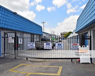 Photo 2 of Your Storage Place - 8029 Fredericksburg Road, San Antonio, TX