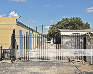 Photo 4 of Otter Self Storage - 2410 SW Loop 410, San Antonio, TX