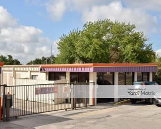 Photo 2 of Public Storage - 12710 Nacogdoches Road, San Antonio, TX