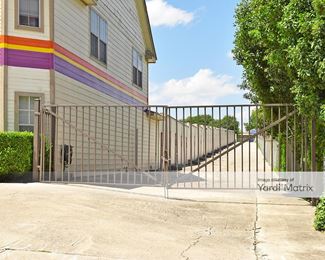 Photo 2 of Public Storage - 13403 Wetmore Road, San Antonio, TX