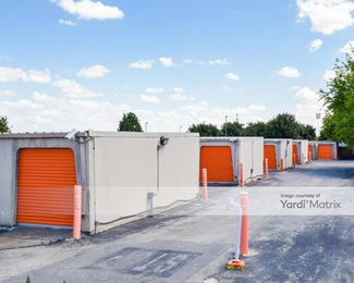Photo 4 of Public Storage - 4622 Center Park Blvd, San Antonio, TX