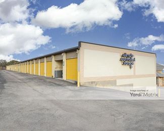 Photo 1 of Extra Space Storage - 11947 Huebner Road, San Antonio, TX