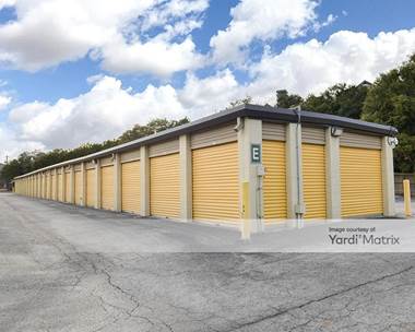 Storage Units for Rent available at 11947 Huebner Road, San Antonio, TX 78230