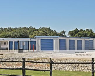 Photo 3 of Morningstar Storage - 4715 U.S. Highway 281 North, Spring Branch, TX