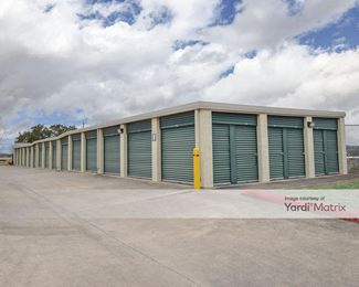 Photo 5 of Extra Space Storage - 23860 US-281 North, San Antonio, TX