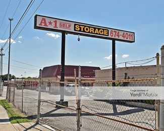 Photo 2 of A-1 Self Storage - 2299 SW Loop 410, San Antonio, TX