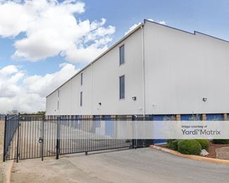 Photo 5 of Extra Space Storage - 16939 Nacogdoches Road, San Antonio, TX