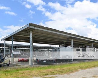 Photo 3 of Store It All Self Storage - 8465 IH- 10 East, Converse, TX