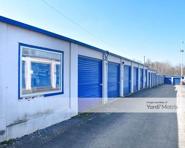 Storage Units for Rent available at 3171 South High Street, Columbus, OH 43207