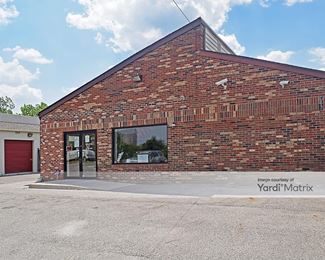 Photo 3 of Storage Rentals of America - 4111 Groves Road, Columbus, OH