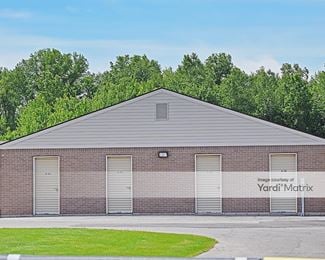 Photo 5 of CAR GO Self Storage - 3613 Refugee Road, Columbus, OH