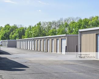 Photo 4 of Custom Way Lock N Store - 2217 North Dayton Lakeview Road, New Carlisle, OH