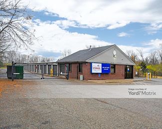 Photo 4 of Storage Rentals of America - 1700 Shiloh Springs Road, Dayton, OH