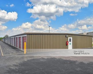 Photo 3 of SmartStop Self Storage - 21 Kings Chapel Drive North, Troy, OH