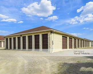 Photo 3 of Lewisburg Self Storage - 601 West Cumberland Street, Lewisburg, OH