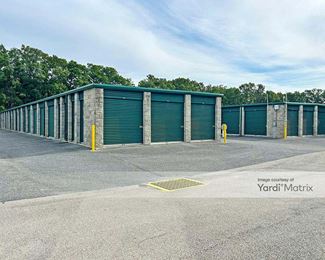 Photo 4 of Public Storage - 4709 SE 102nd Place, Belleview, FL