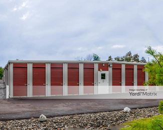 Photo 3 of iStorage - 3930 Germantown Pike, Collegeville, PA