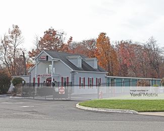 Photo 3 of iStorage - 2520 Market Street, Upper Chichester, PA