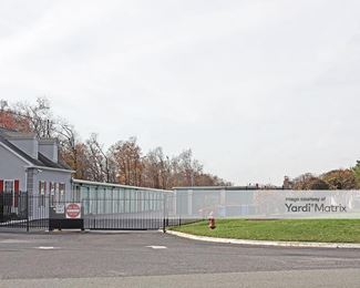 Photo 4 of iStorage - 2520 Market Street, Upper Chichester, PA