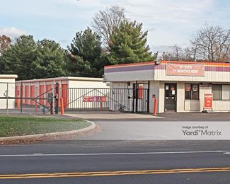 Photo 4 of Public Storage - 4021 Market Street, Aston, PA
