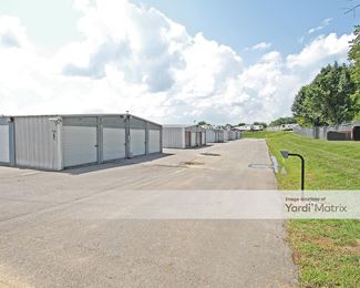 Photo 4 of StorageMart - 8408 SW MO-7, Blue Springs, MO
