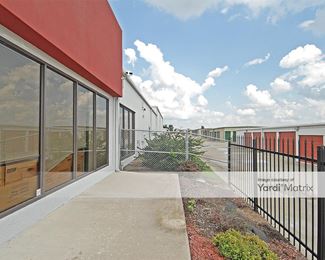 Photo 3 of StorageMart - 620 NW Jefferson Street, Grain Valley, MO