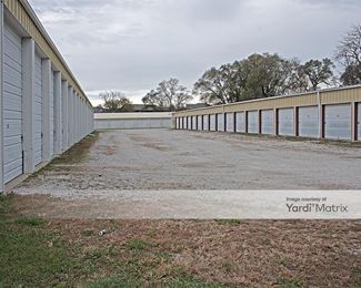 Photo 5 of Sure Lock Storage - 801 92 Highway, Kearney, MO