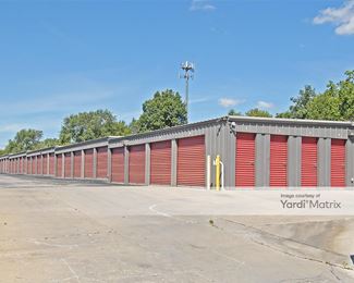 Photo 3 of Storage of Mid America - 14210 West Frontage Road, Grandview, MO