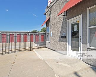 Photo 4 of Storage of Mid America - 14210 West Frontage Road, Grandview, MO
