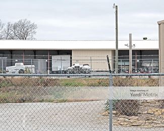 Photo 4 of RecNation RV-Boat Storage - 6800 Highway169, Trimble, MO