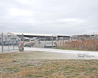 Photo 5 of RecNation RV-Boat Storage - 6800 Highway169, Trimble, MO