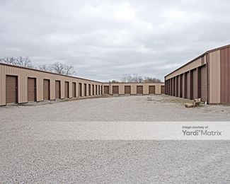 Photo 4 of Wait-s High-Dry Self Storage - 18105 North US Highway 169, Smithville, MO