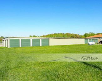 Photo 3 of Public Storage - 13824 Blue Pkwy, Kansas City, MO