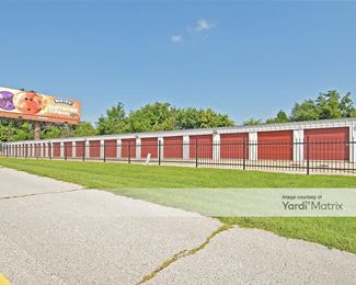 Photo 5 of StorageMart - 12300 NW Outer Road, Blue Springs, MO