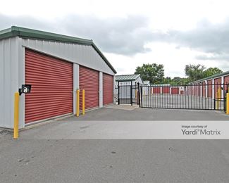 Photo 4 of StorageMart - 14151 Wyandotte Street, Kansas City, MO