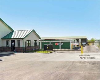 Photo 2 of Public Storage - 2700 NW Prairie View Road, Platte City, MO