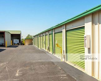Photo 4 of Public Storage - 2700 NW Prairie View Road, Platte City, MO