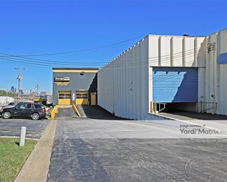 Photo 4 of StorageMart - 195 Southwest Blvd, Kansas City, KS